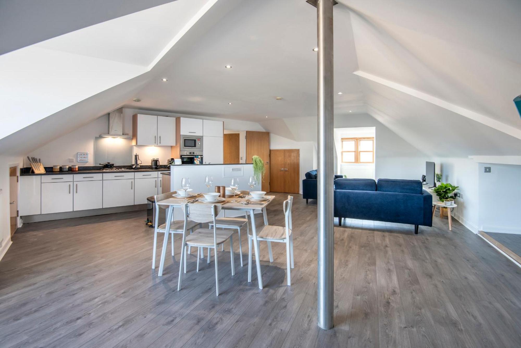 Appartement The Loft - Spacious Luxury 2 Bed 2 Bath With Free Secure Parking And Tube Close By à Londres Extérieur photo